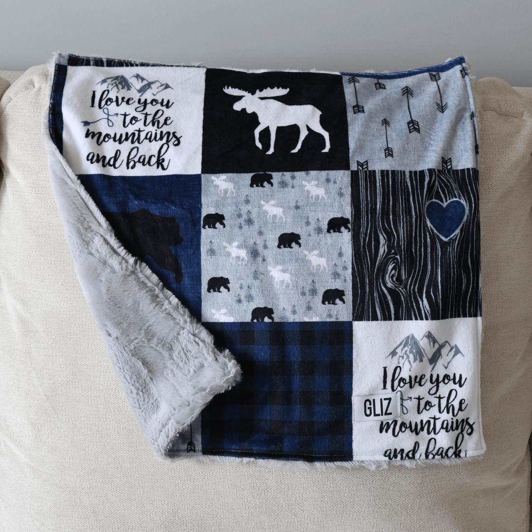 Blankets - I Love You To The Mountains and Back - Gliz Design