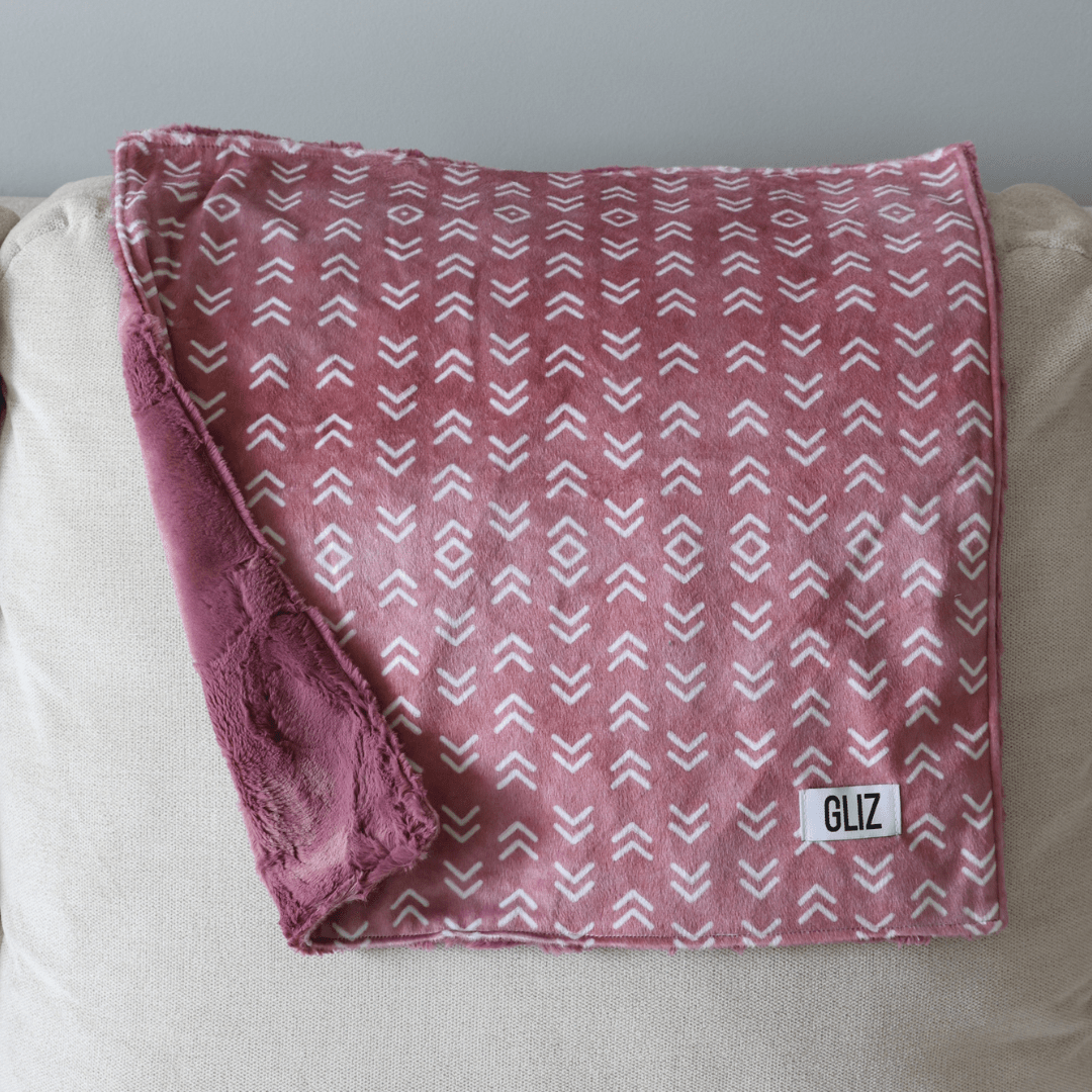 Blankets - Pink Dashes - Gliz Design