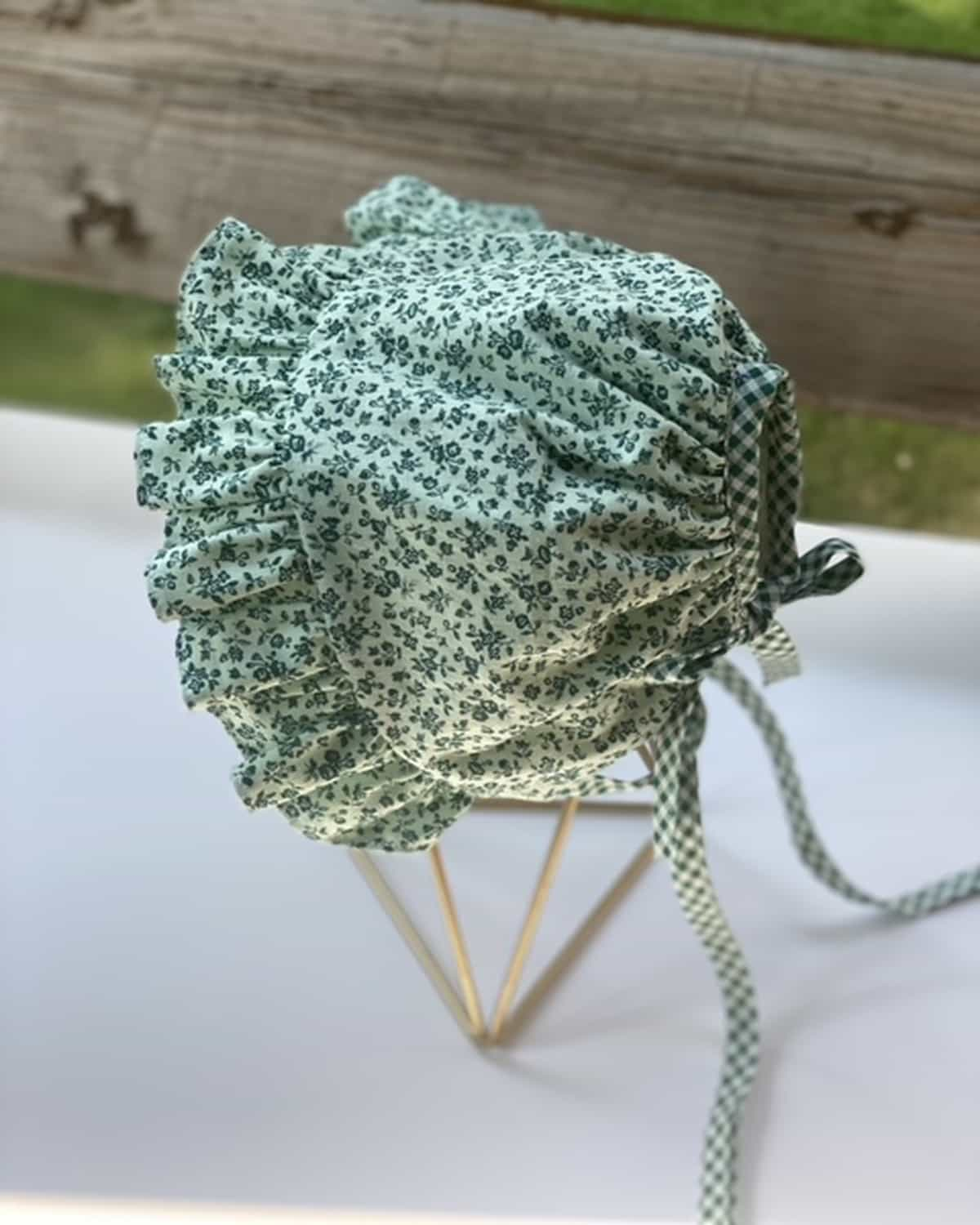 Gliz Design : Baby Bonnets